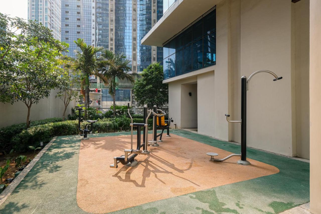 Cityscape View 2Br In Uptown Bgc W 200Mbps Wifi Taguig Exterior foto